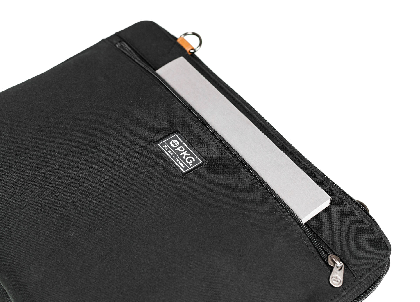 PKG WELLINGTON ACCORDION MESSENGER BAG