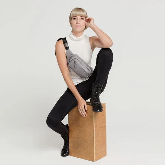 TRAVELON CONVERTIBLE SLING/WAIST PACK