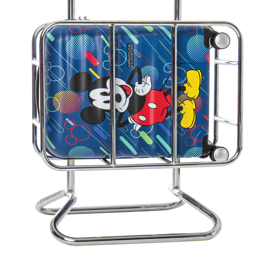 AMERICAN TOURISTER DISNEY WAVEBREAKER COLLECTION
