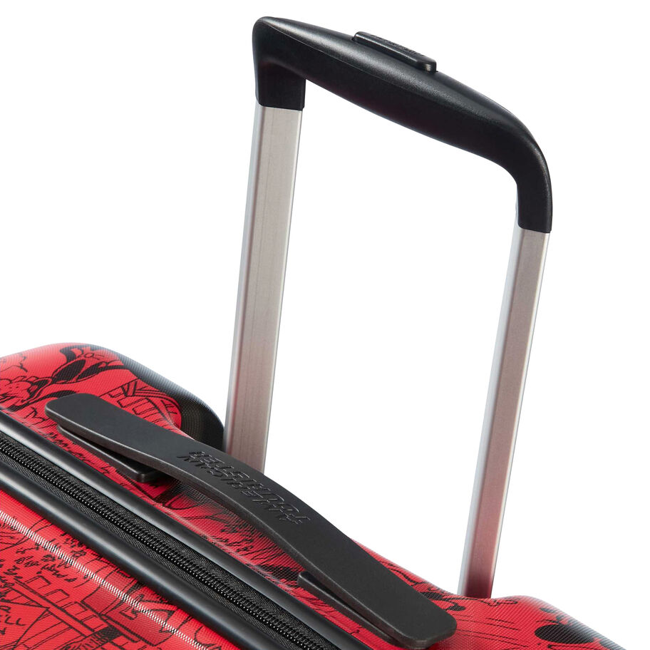 AMERICAN TOURISTER DISNEY WAVEBREAKER COLLECTION