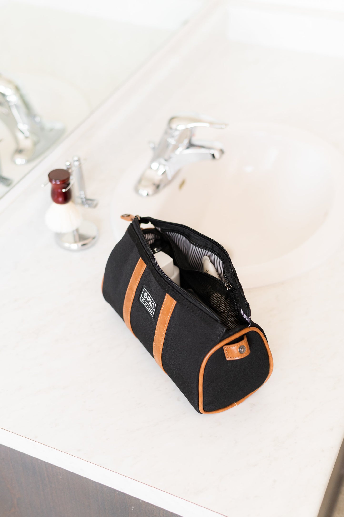 PKG CHARLOTTE ESSENTIALS BAG