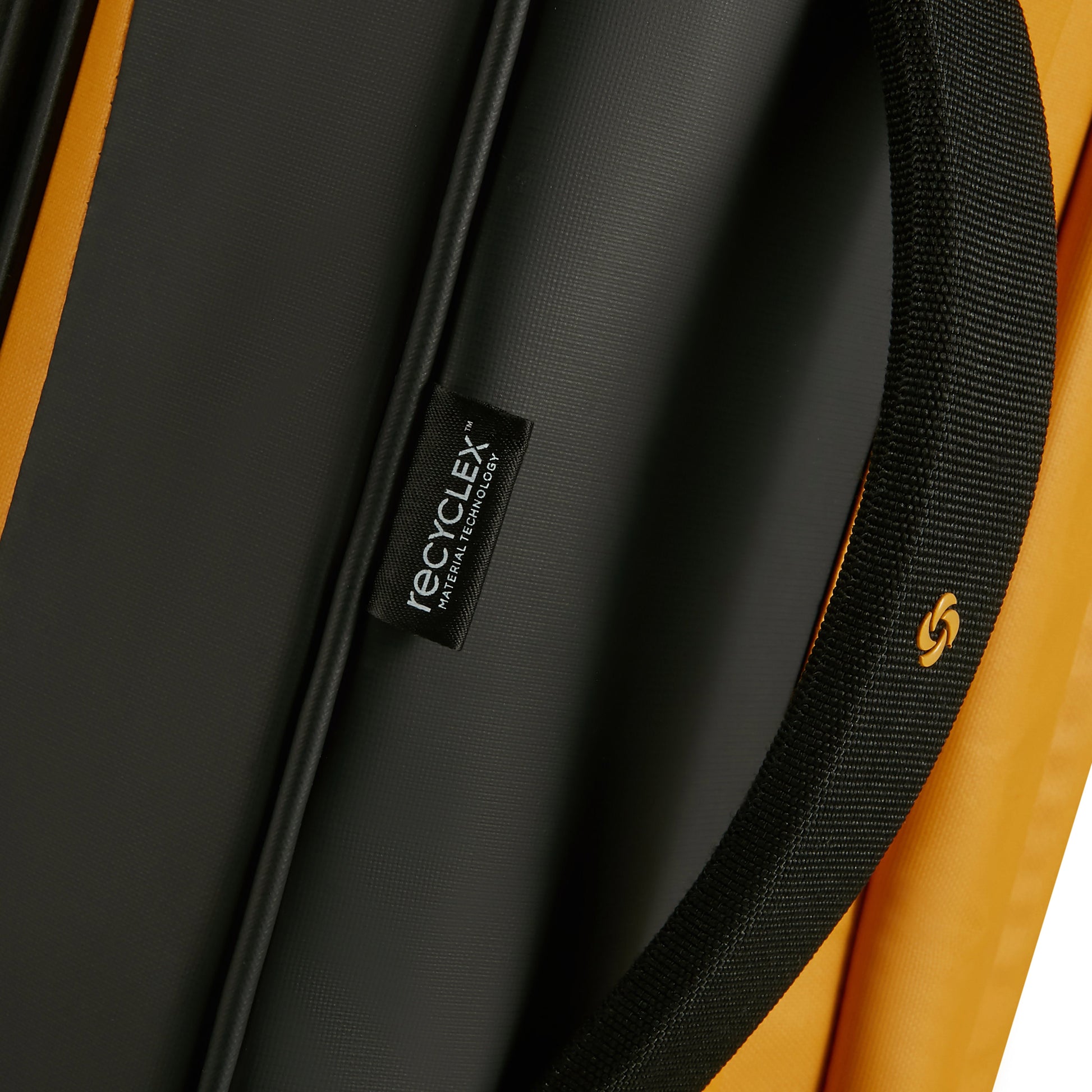 Samsonite Ecodiver 21.5" Wheeled Duffle (15.6") 25