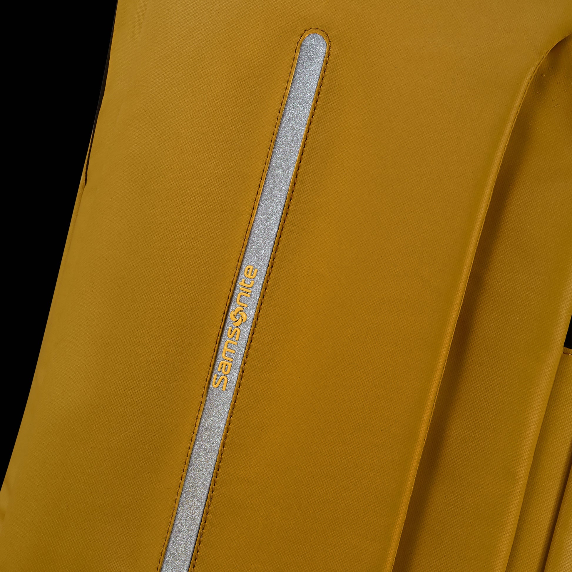 Samsonite Ecodiver 21.5" Wheeled Duffle (15.6") 29