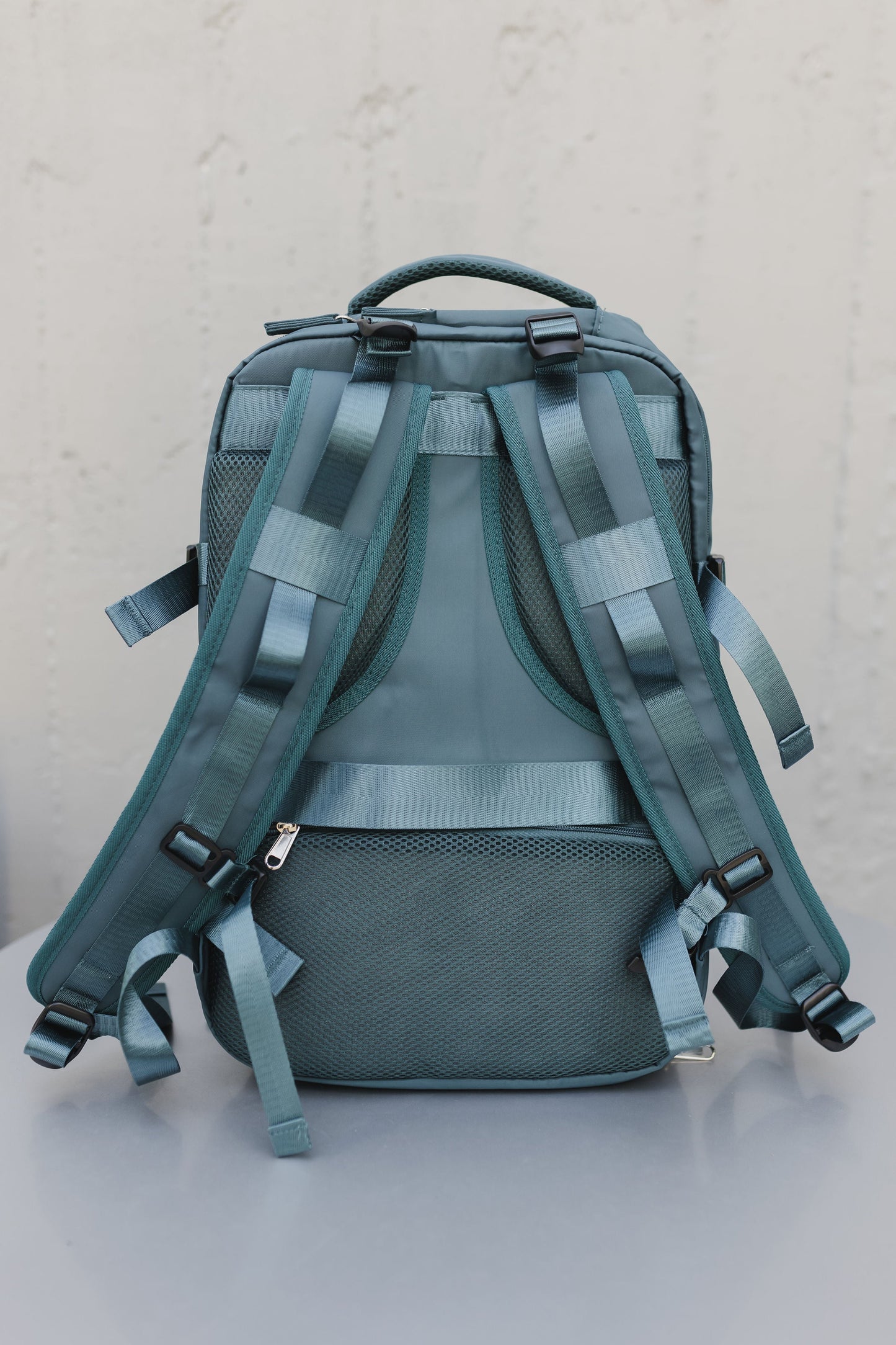 BÄRE TRAVEL BACKPACK UNIVERSAL COLLECTION