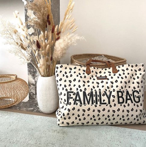 BOLD LEOPARD PRINT FAMILY BAG®