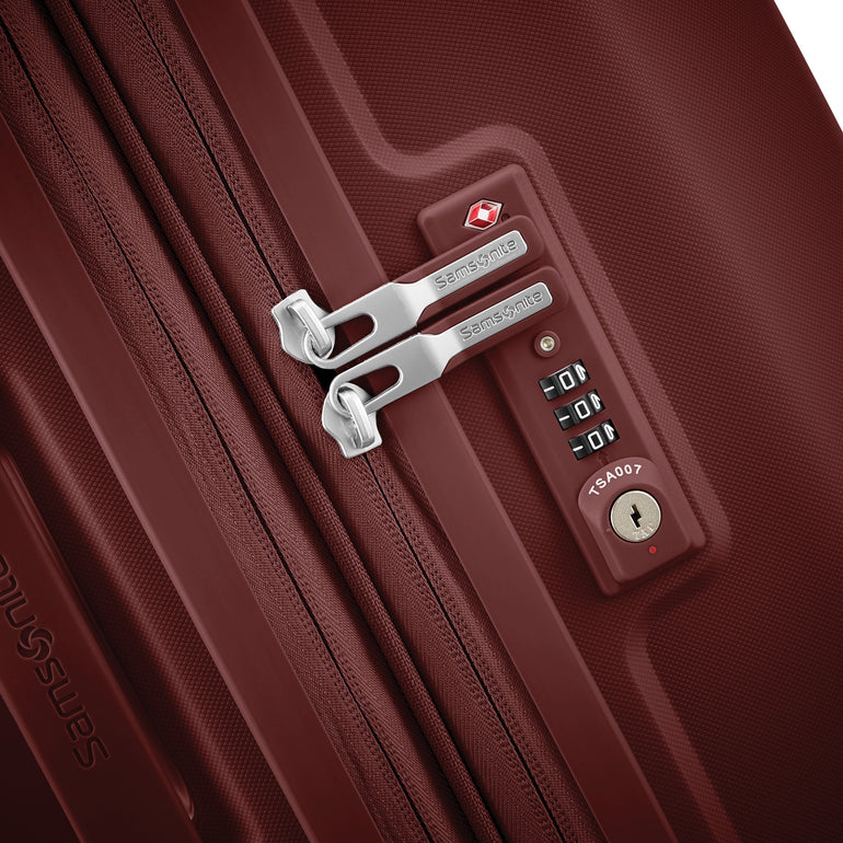 SAMSONITE OUTLINE PRO COLLECTION