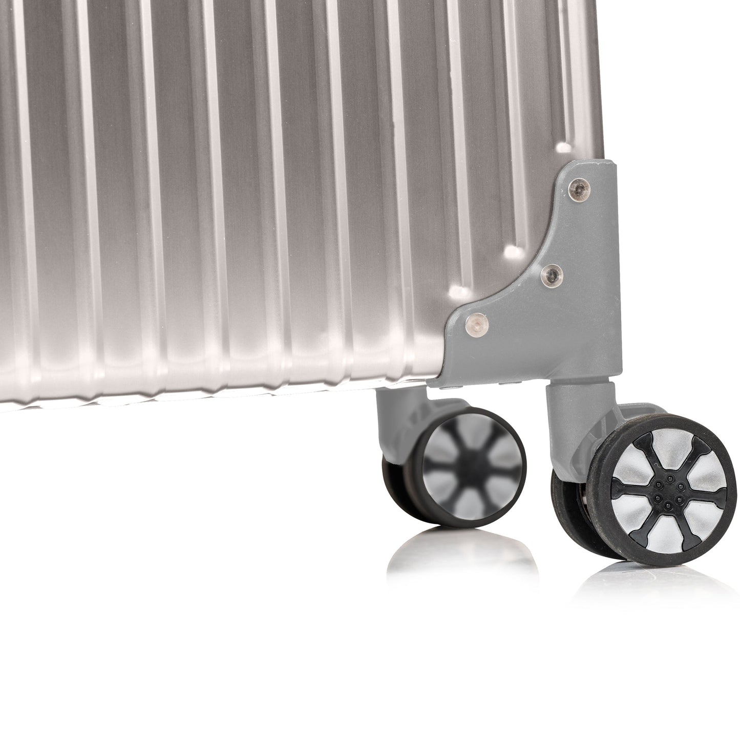 CHAMPS ELITE CARRY-ON