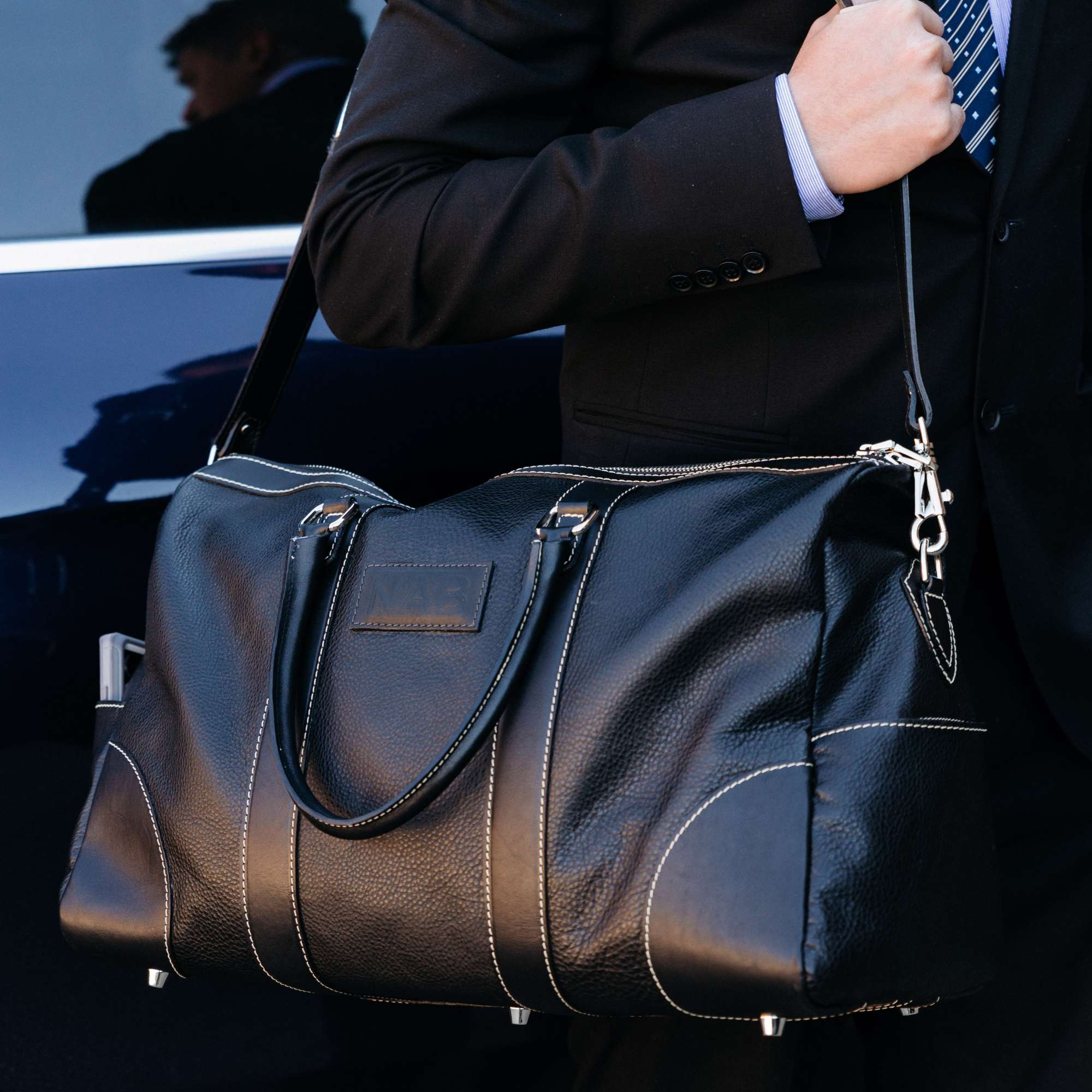 NAB Leather - The Shield Duffle 2